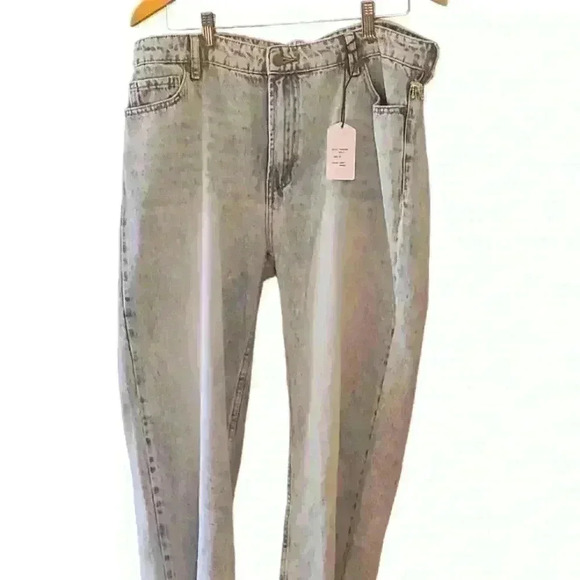 Twelve Jeans, size 30 with rhinestone back - Picture 2 of 6